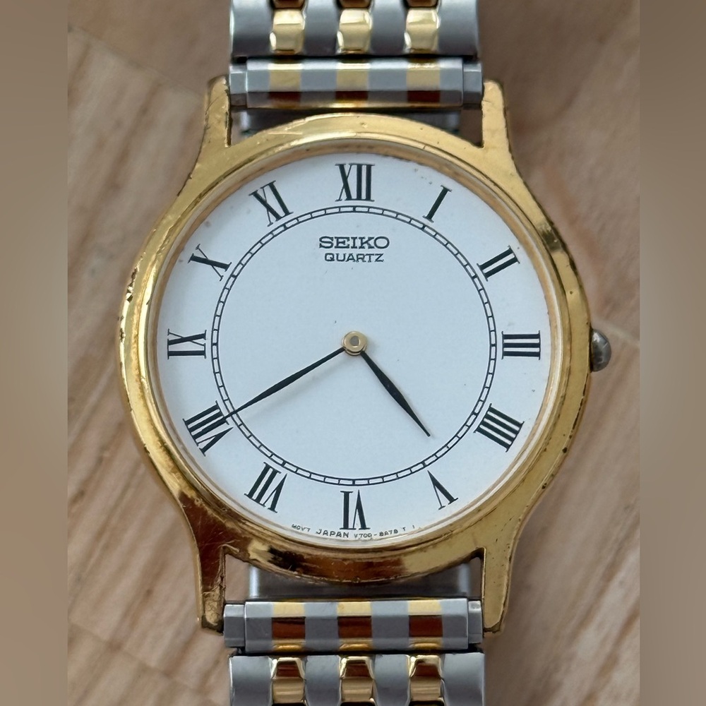 Seiko Vintage Roman Numeral Watch White Dial Two-Tone Hadley-Roma Bracelet